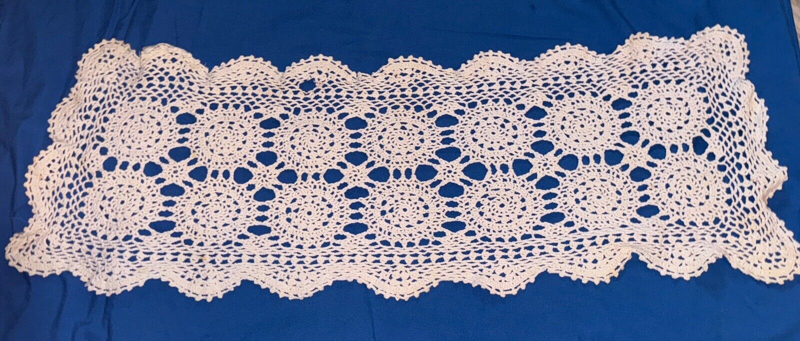 doilie doily vintage dainty 32x12 rectangle cotton in rectangle runner offwhite