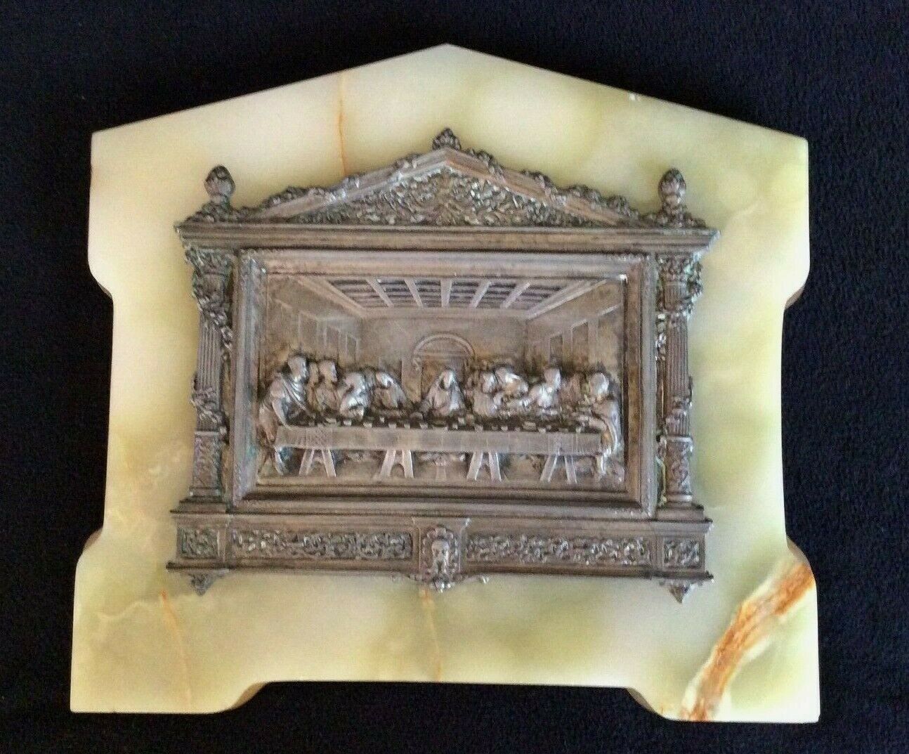 Antique beautiful 1923 LV Aronson metal Christian LAST SUPPER Wall Sculpture-EXC