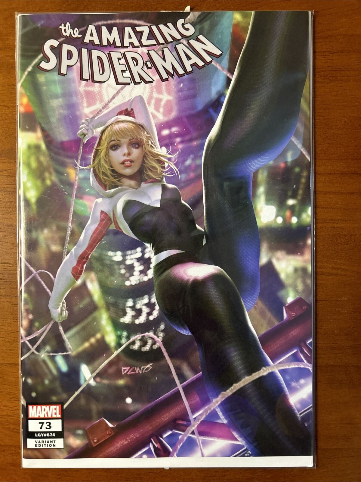 Amazing Spider-Man 73 Marvel Derrick Chew Spider-Gwen Stacy Variant Trade