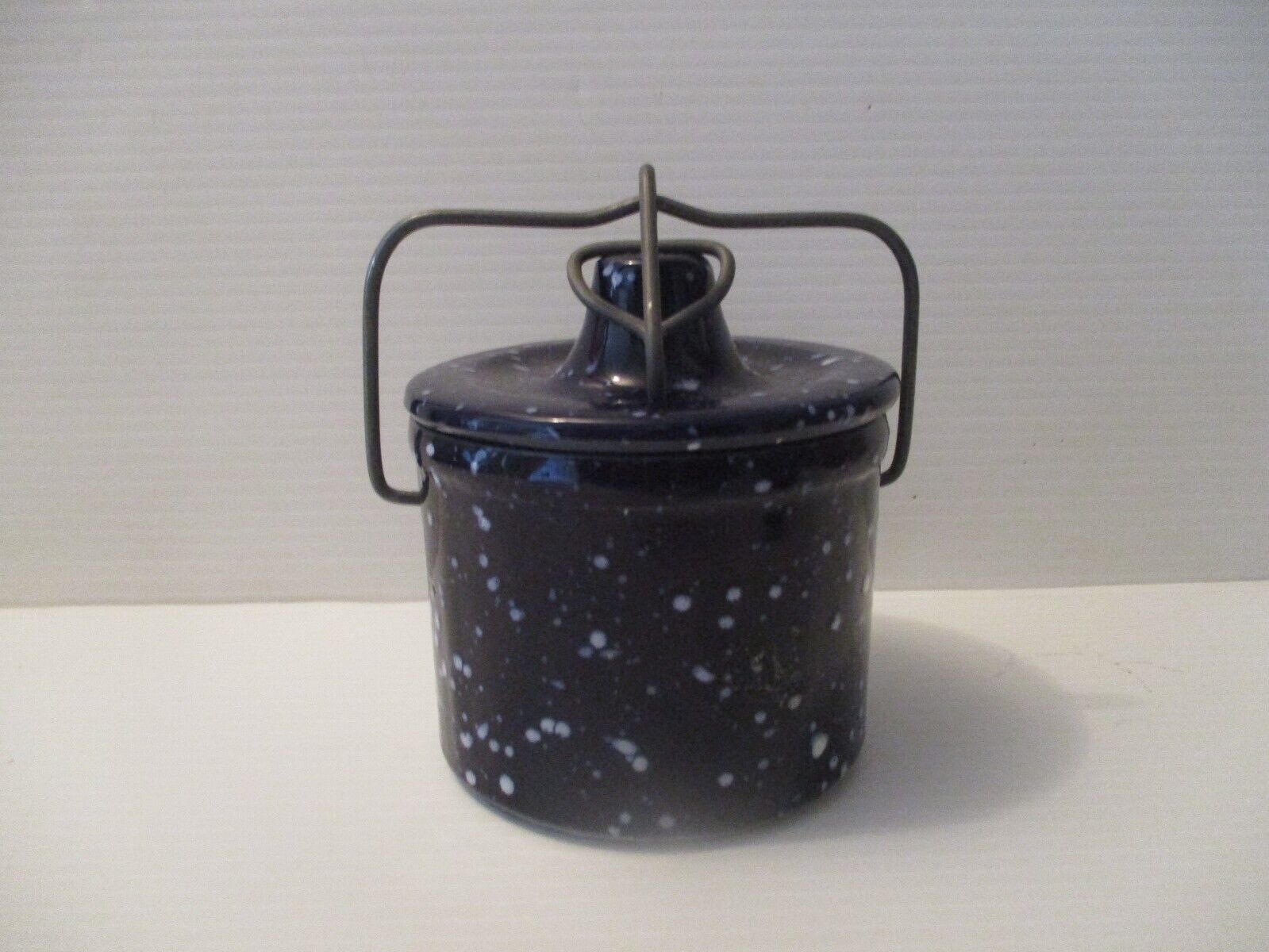 Vintage Blue Speckled Spatter Ware Cheese Butter Crock Ceramic Wire Lock