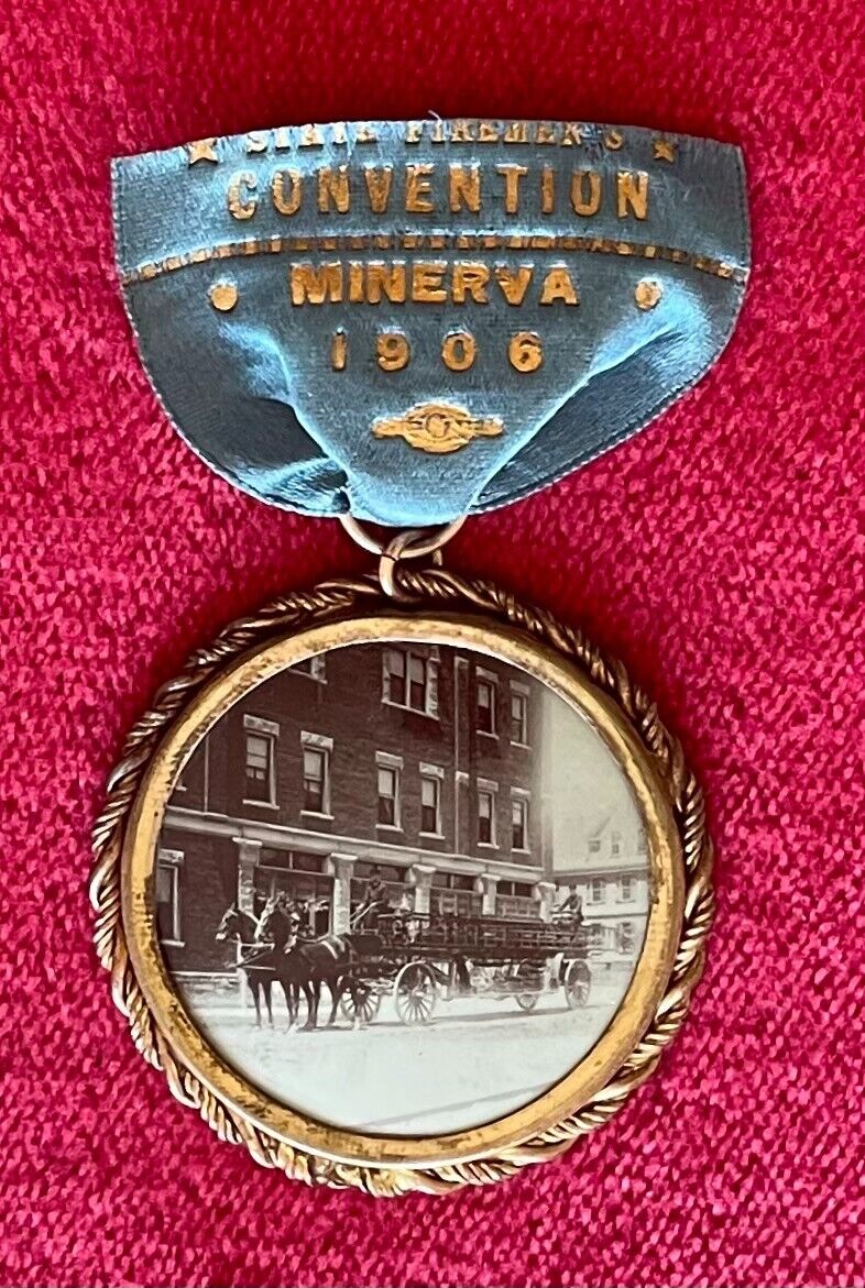 FIREMEN'S CONVENTION MINERVA NY 1906 BADGE w/ ORIG PHOTO FIRE VEHICLE w/ LADDER
