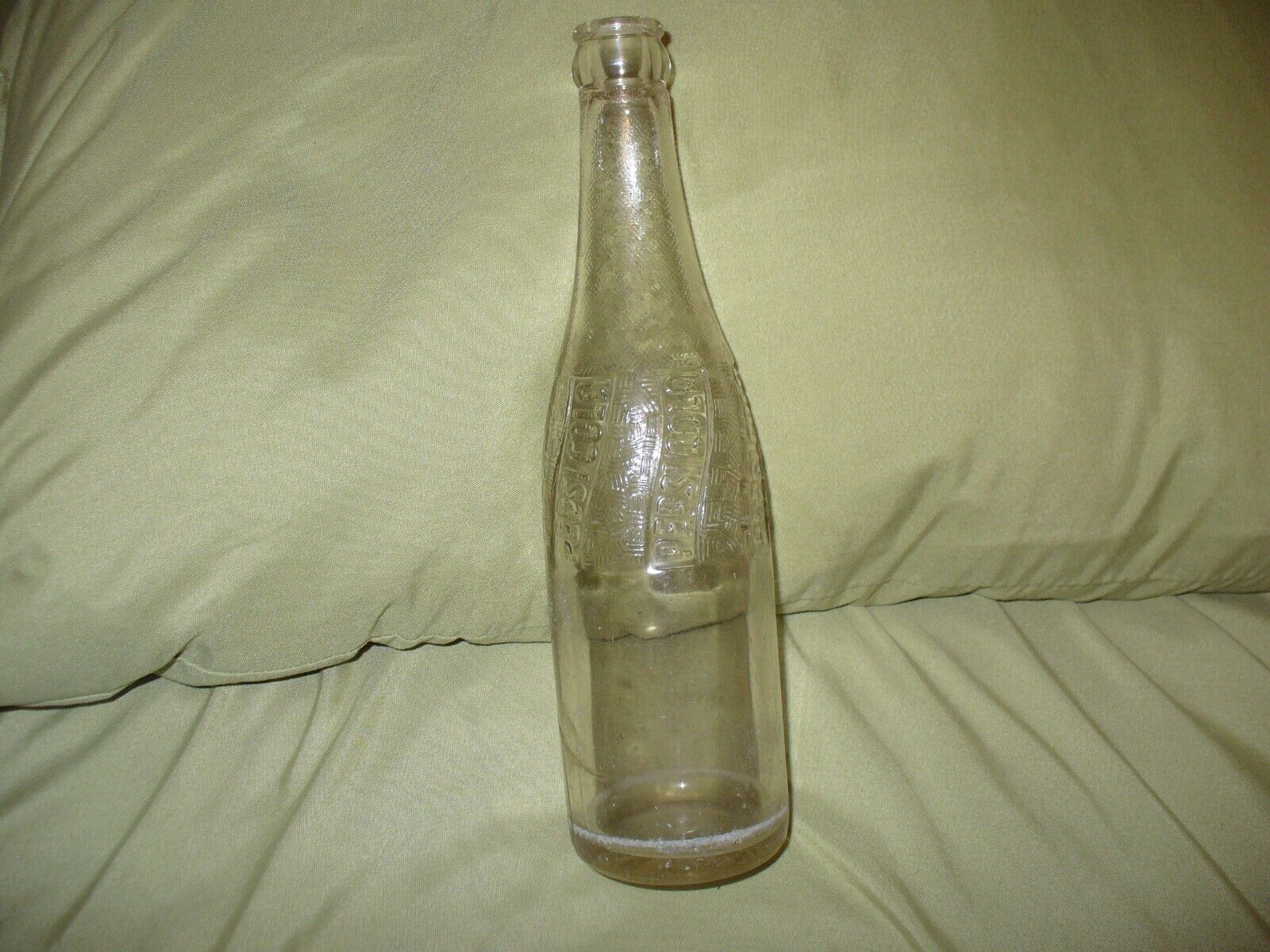 Vintage 1940\'s Pepsi Cola Glass Embossed Logo Bottle Duraglas Des Pat 120 277