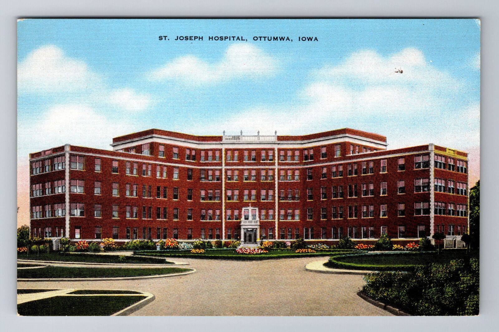 Ottumwa IA-Iowa, St. Joseph Hospital, Antique Vintage Souvenir Postcard