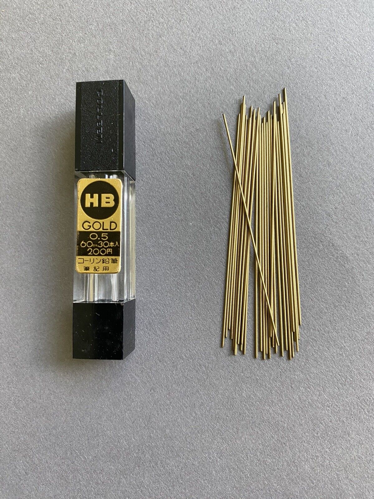 RARE Box Vintage Japanese GOLD Pencil Lead Coleen HB NOS 0.5 30 leads JIS