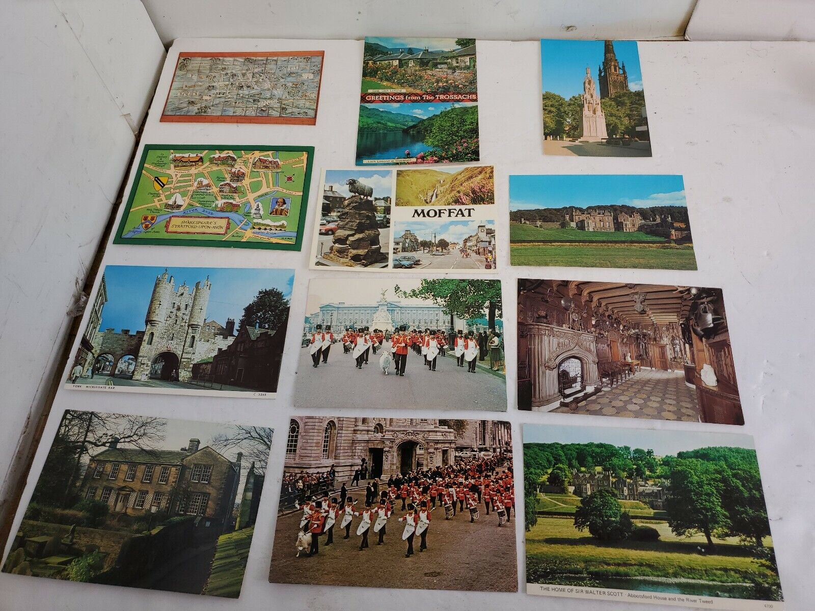 12 Pc Beautiful Post Card Lot #2 (3F)