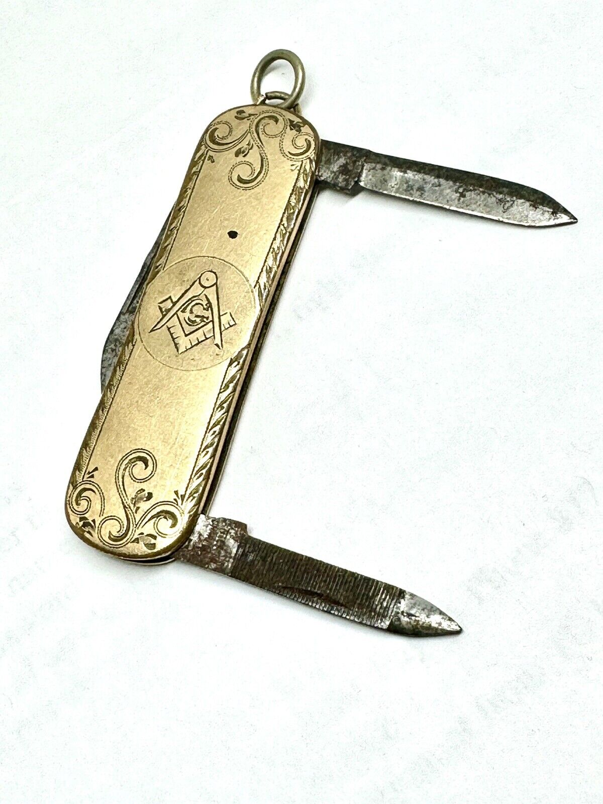 Vintage Attleboro Chain Co. Masons 4 Blade Gold Plated Gent\'s Pocket Knife