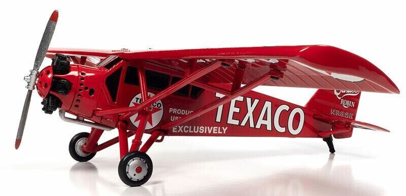 Texaco 2021 Fuel for Victory #4 1929 Curtiss Robin Airplane Coin Bank 1/38 MIB