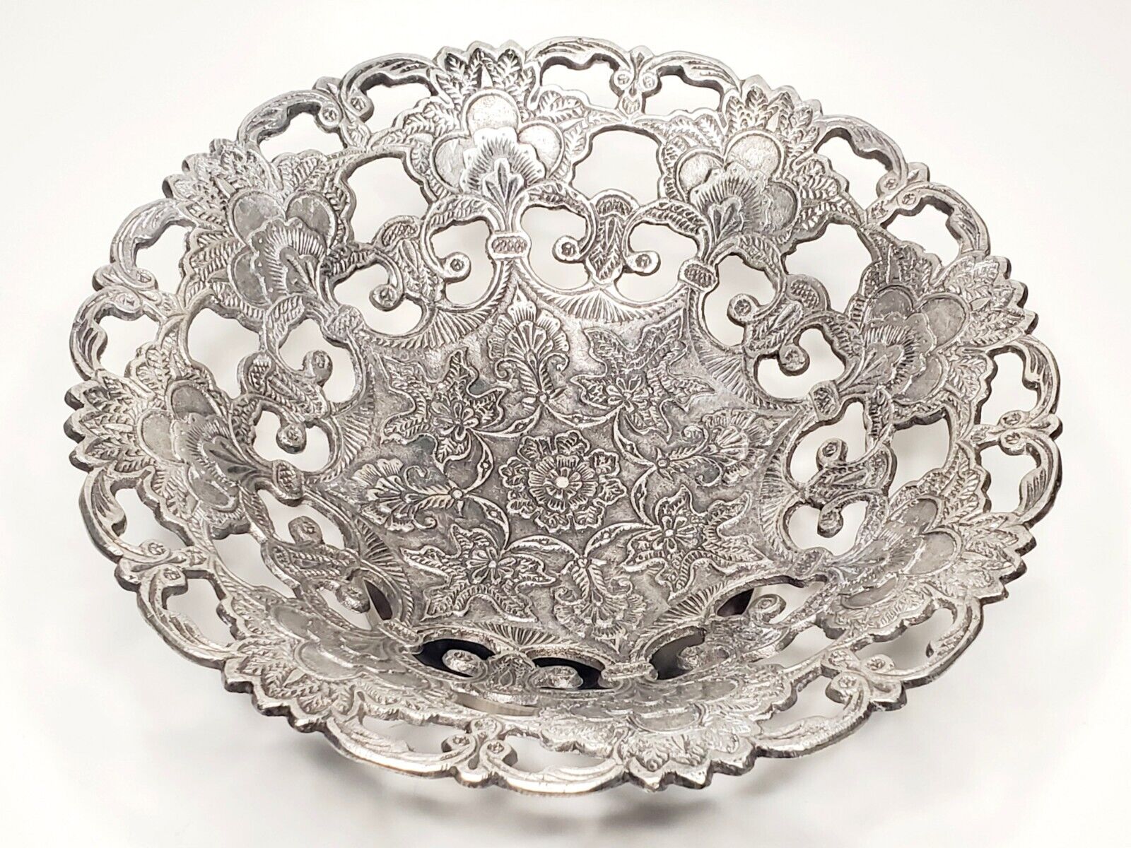 Ornate Silver Metal Fruit Or Bread Bowl/Dish-Floral Motif-8 Inch