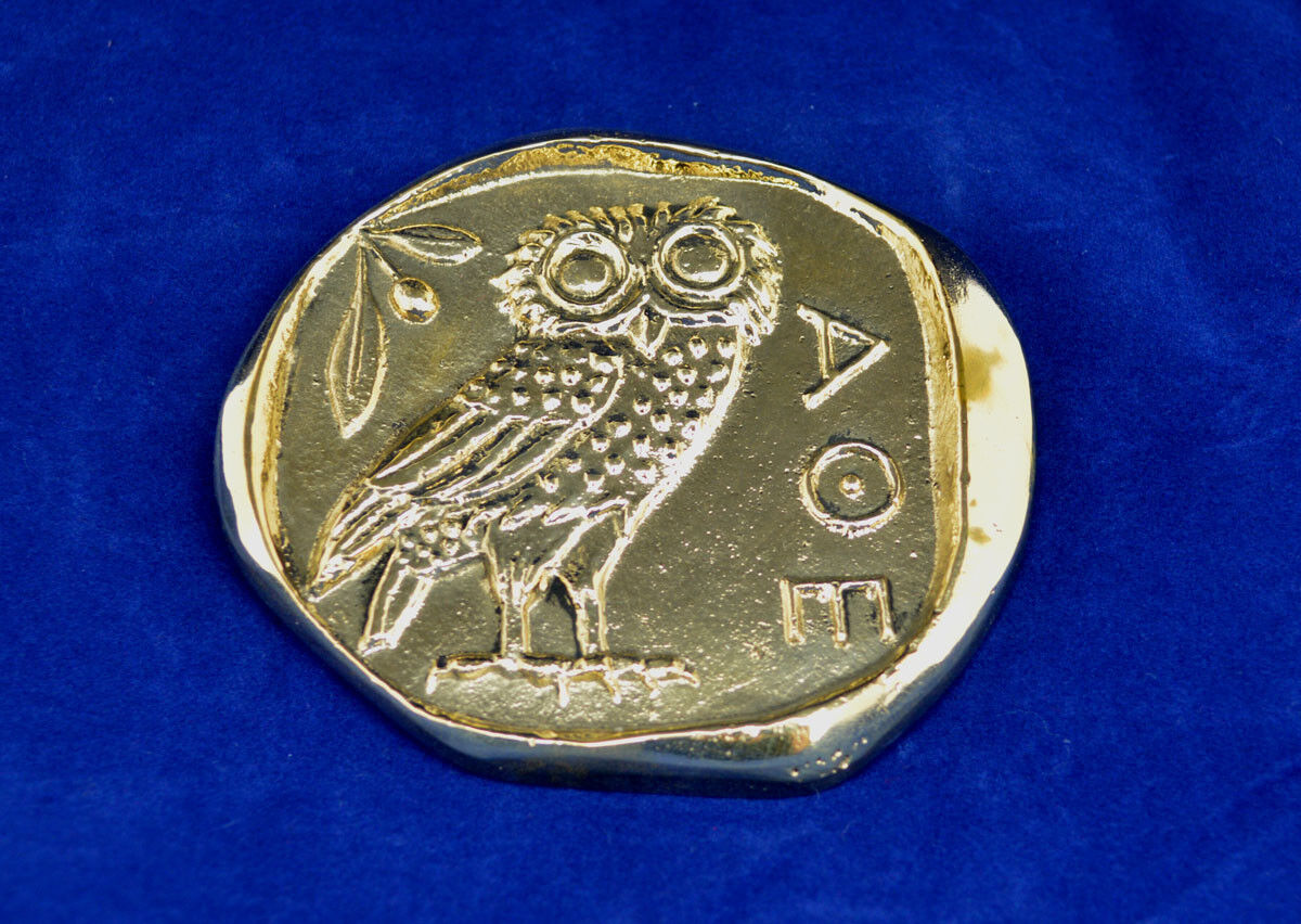 Paperweight Owl of Athena symbol of  wisdom Desk Press Papier bronze polished