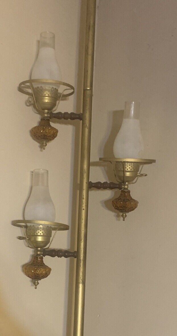 VTG Mid Century Modern Tension Pole Lamp W/Amber Glass Shades Retro 1960\'s