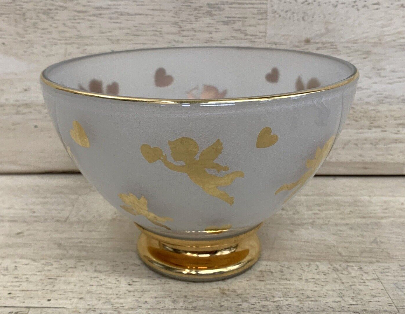 Teleflora Gold Cherub Cupid Arrow Hearts Frosted Glass Bowl Vase Valentine