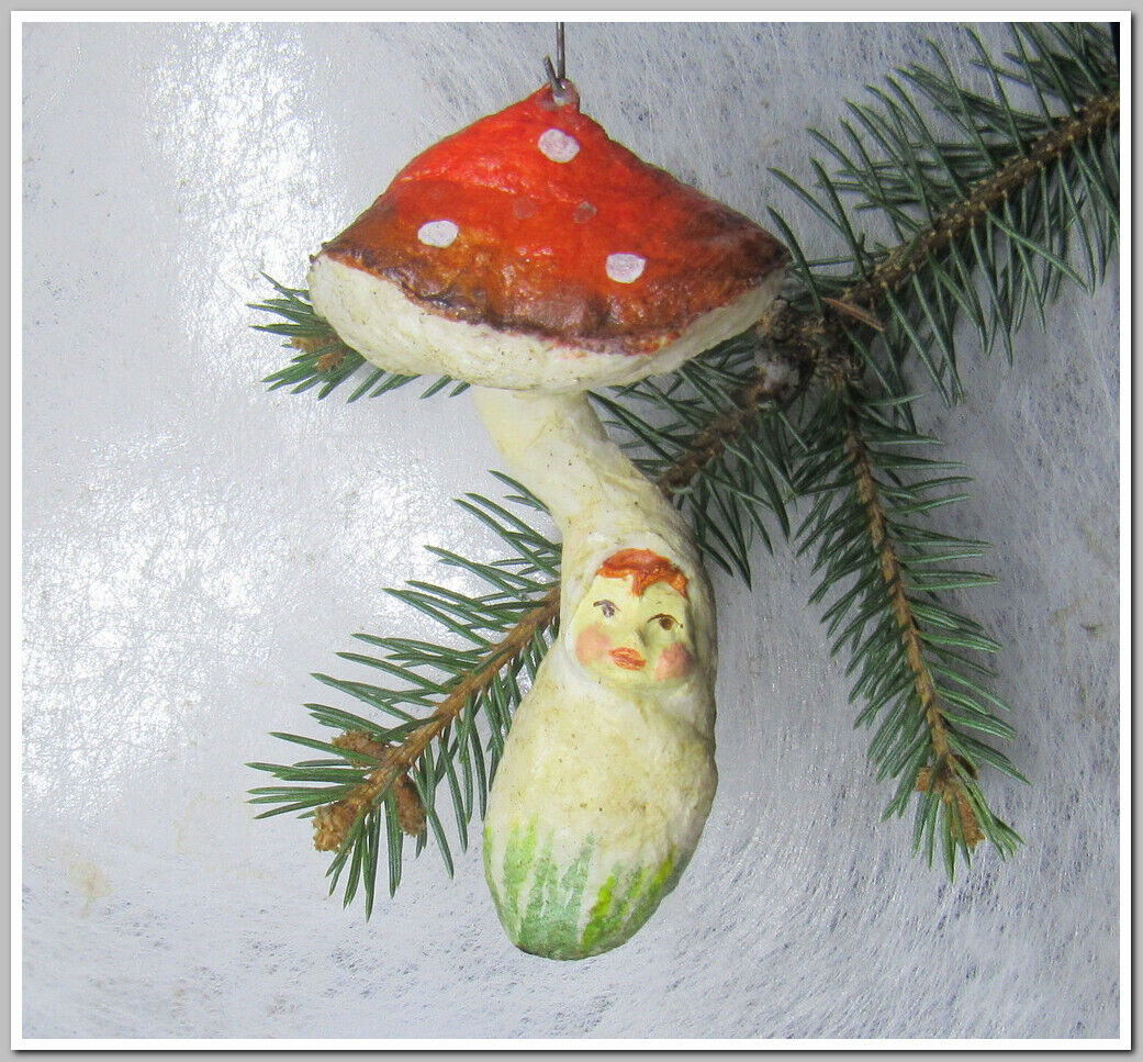 🎄🍄Vintage antique Christmas spun cotton ornament figure Mushroom #283242