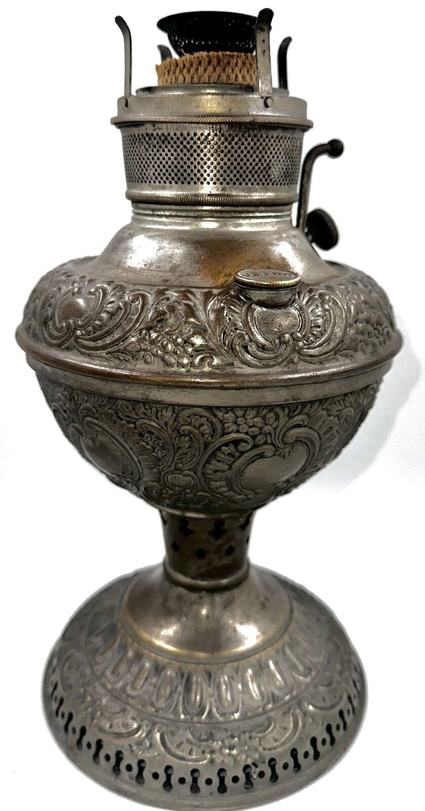Antique E MILLER Kerosene Oil Lamp Embossed Art Nouveau w/ Flame Spreader & Wick