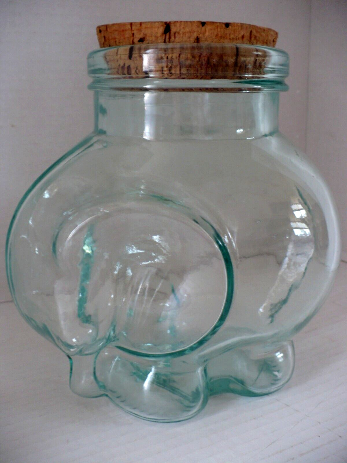 Vintage Green Glass Elephant Jar w/Cork Made in Italy