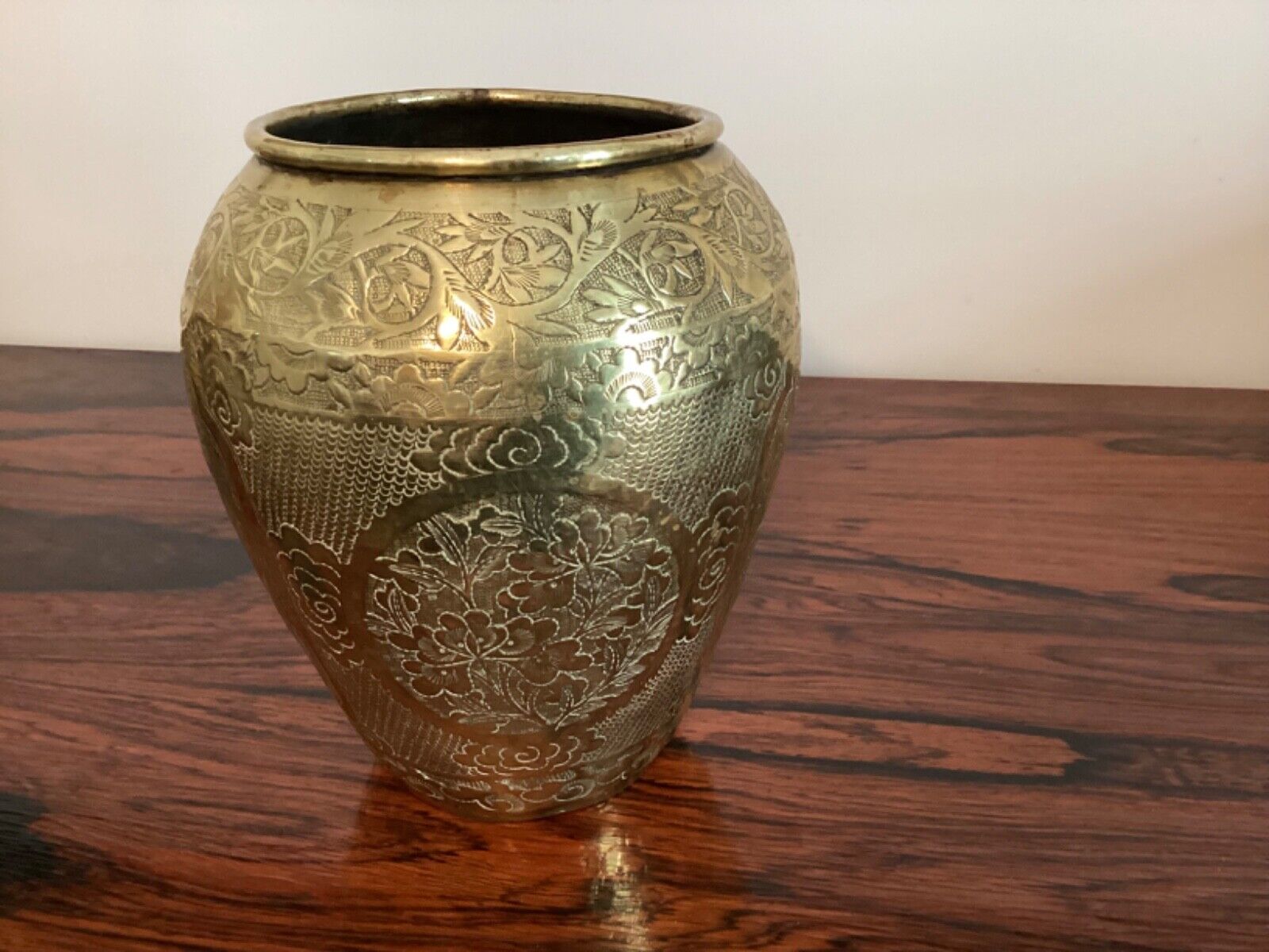 Vintage finely engraved Chinese brass vase