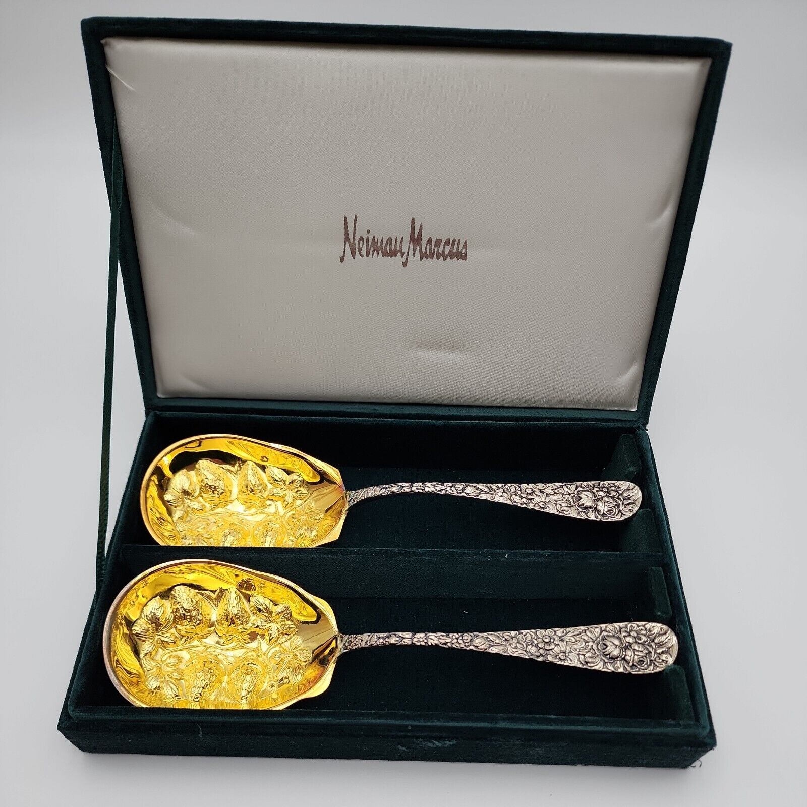 Neiman Marcus Godinger Silver Art Company Ltd. Strawberry Service Spoon Box Set