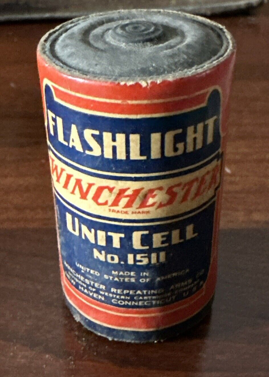 Vintage Winchester Flashlight Battery No. 1511 w/Paper Label. Use by Feb 1947