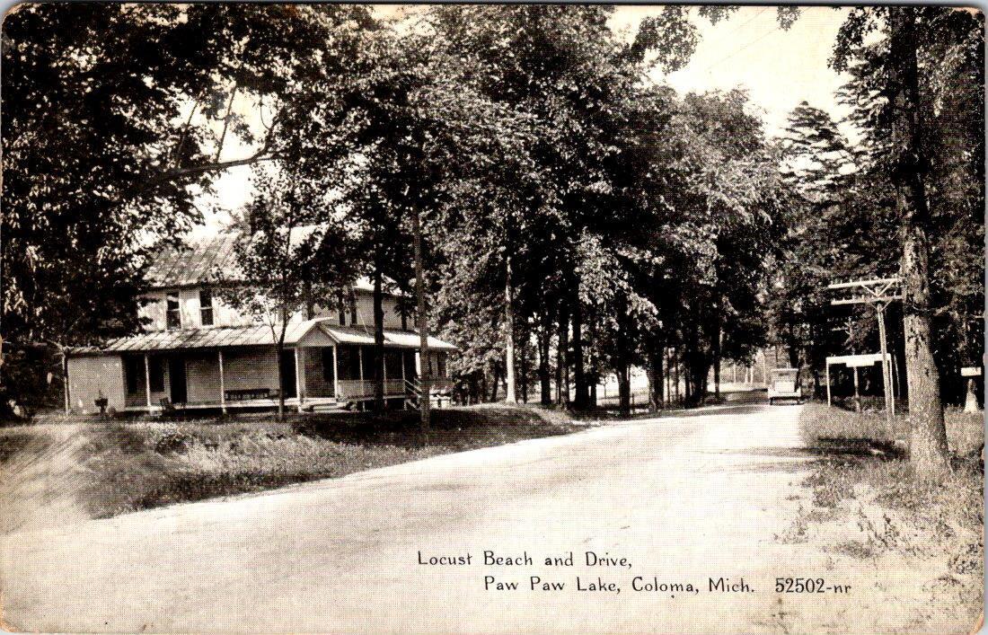 Coloma, MI Michigan  LOCUST BEACH & DRIVE~HOMES  Paw Paw Lake  1927 B&W Postcard