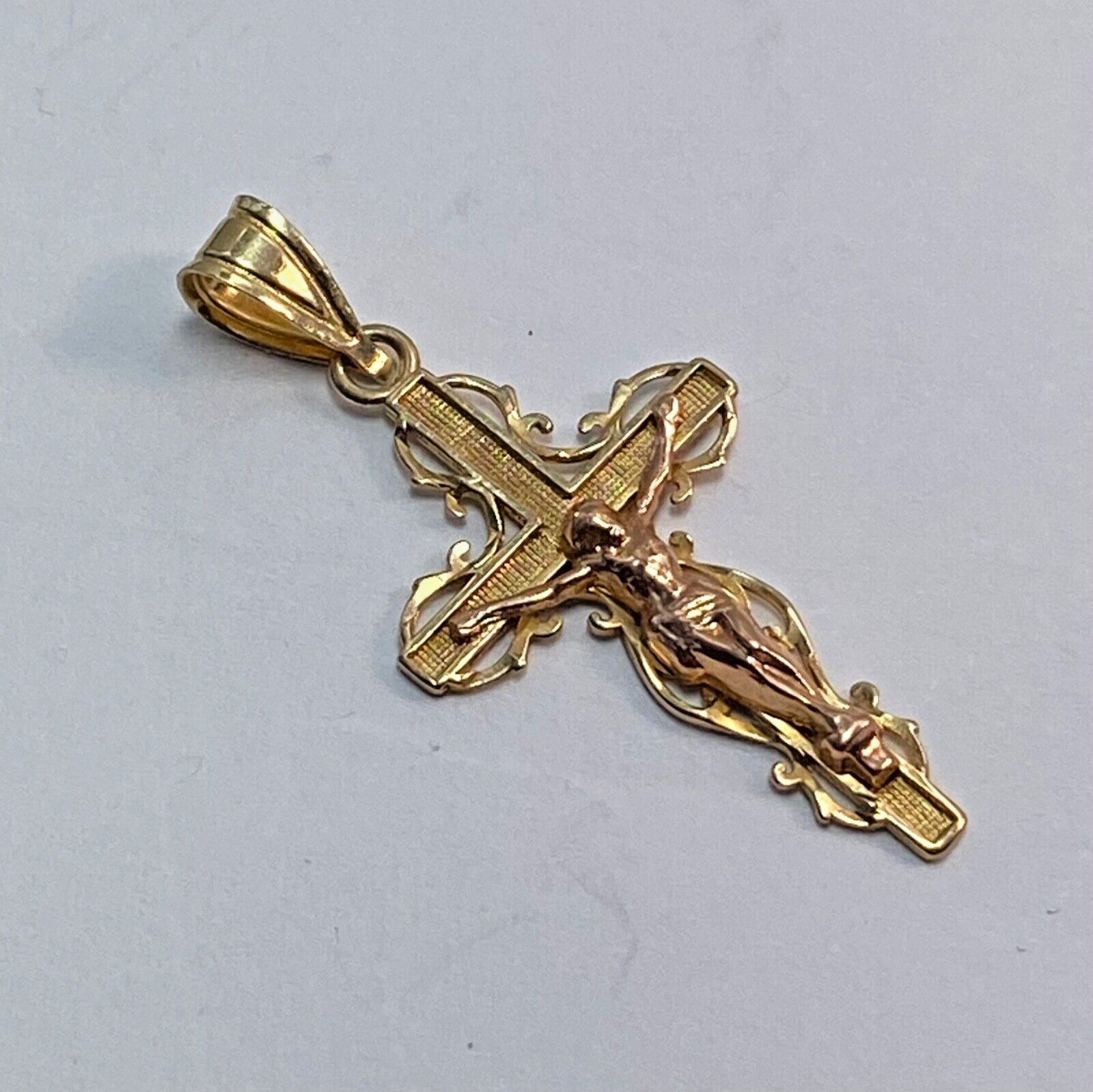 14K Gold Cross With Christ Signed       MA Michael Anthony ✝️