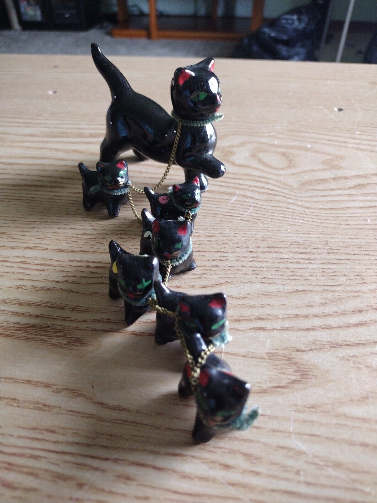 Vintage Japan Redware Mama Black Cat & 6  Kittens on Chain Leash Figurines Old