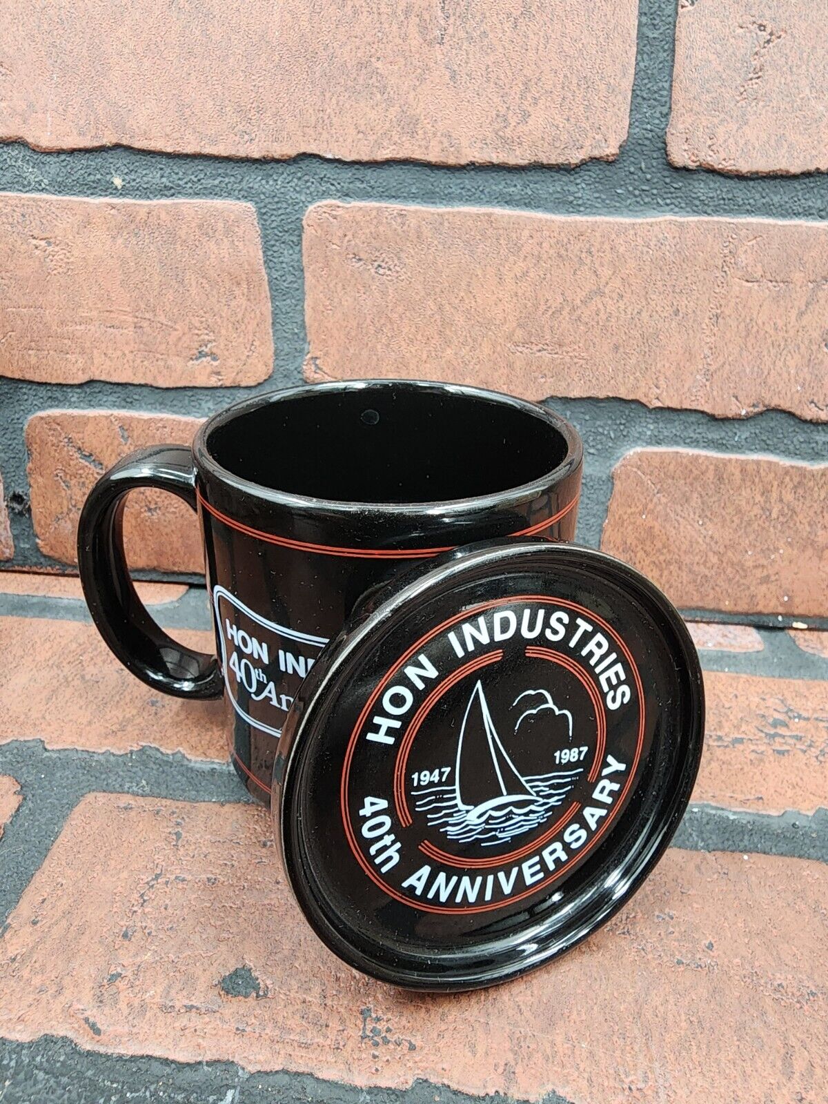 Vintage Coffee/Tea Cup/ Coaster/Lid HON  Industries 40th Anniversary 1947-1987