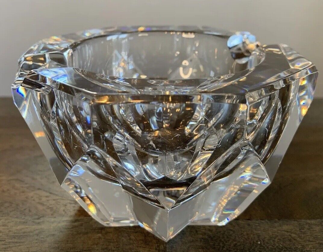 Baccarat Ashtray Crystal Made In France Vintage Star Shaped Base Stamped