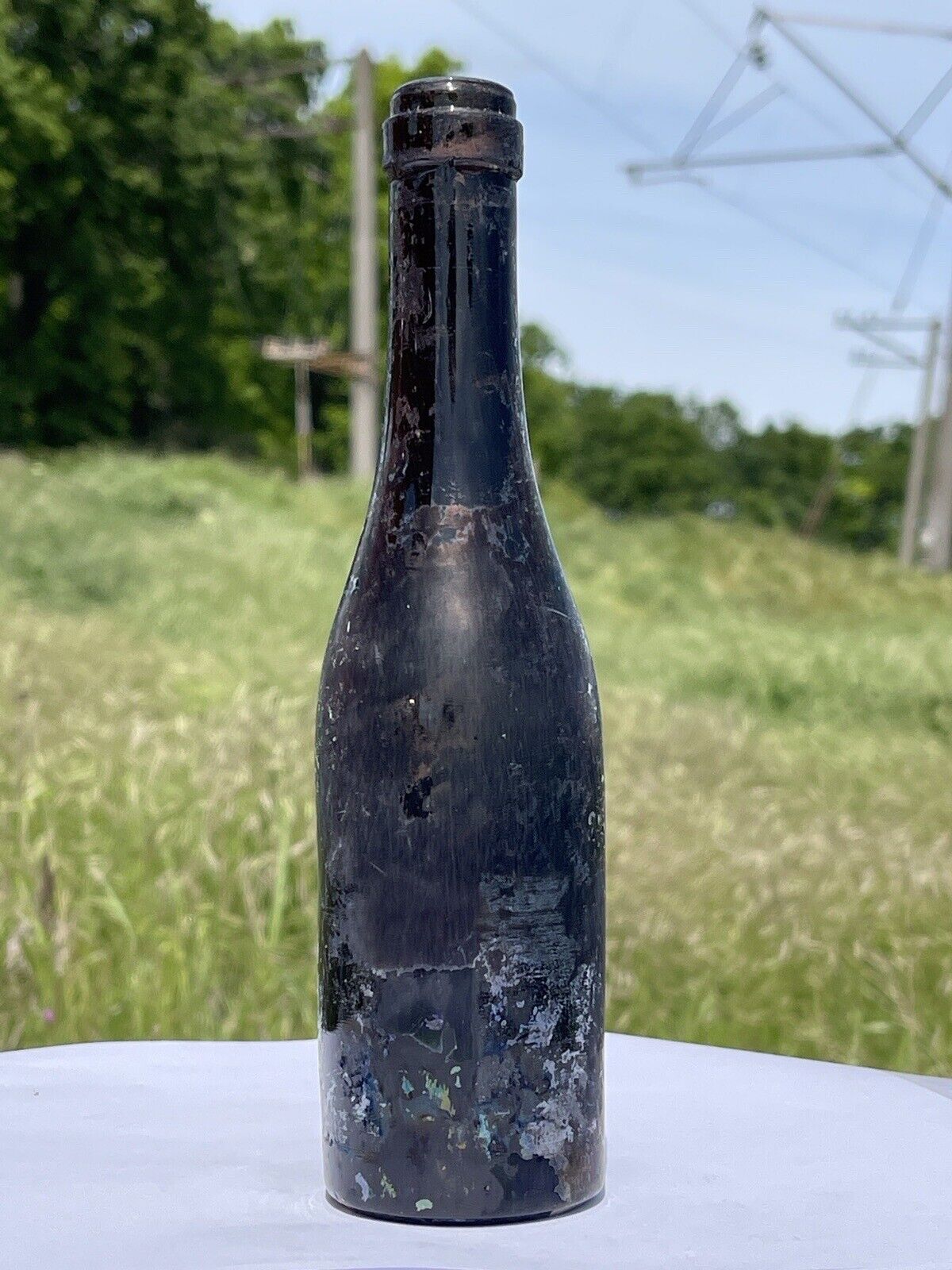 Antique Wine Bottle.Glass.1800\'s