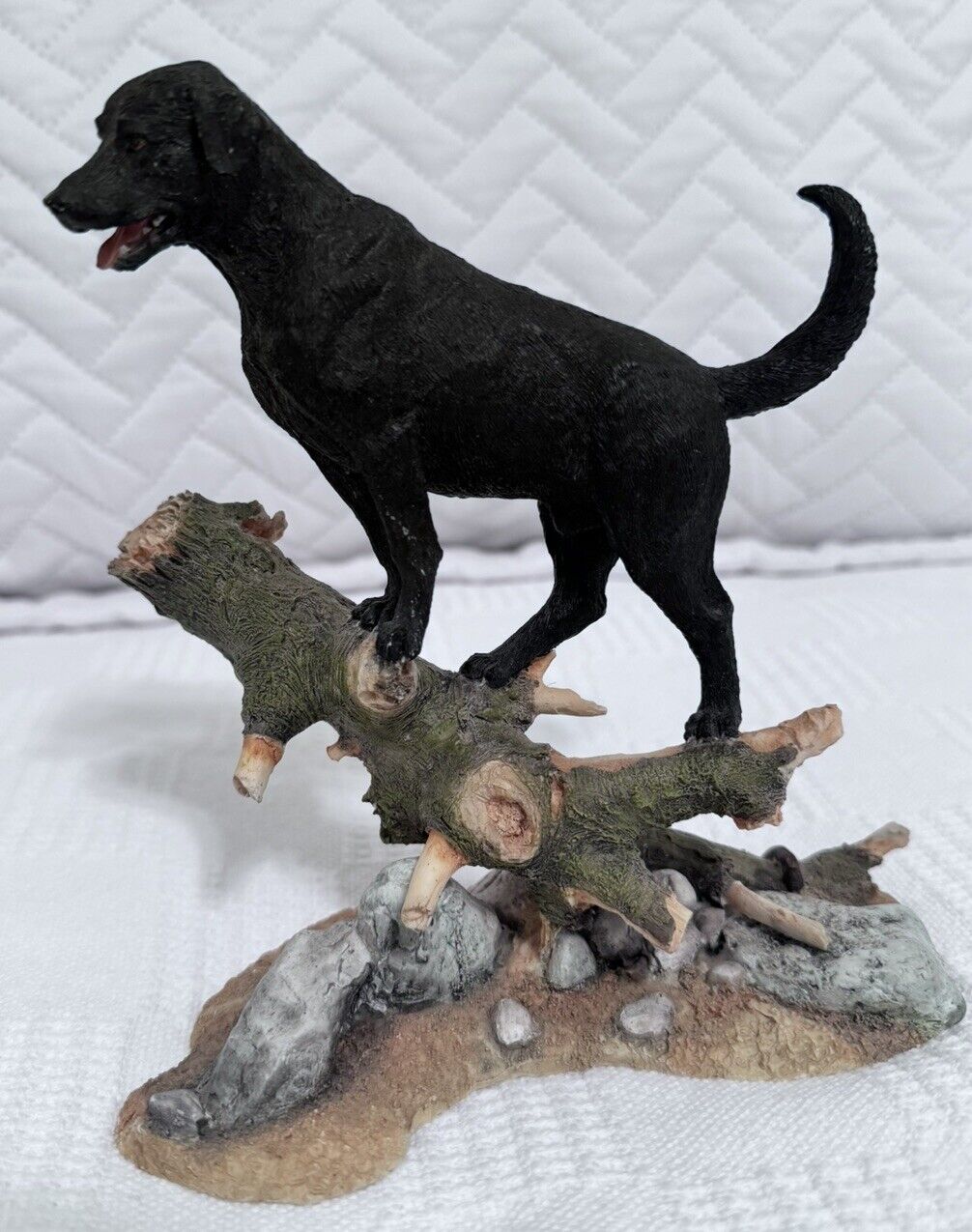 Sherratt & Simpson Dog Figurine Black Labrador Standing on Tree Trunk Lab Statue