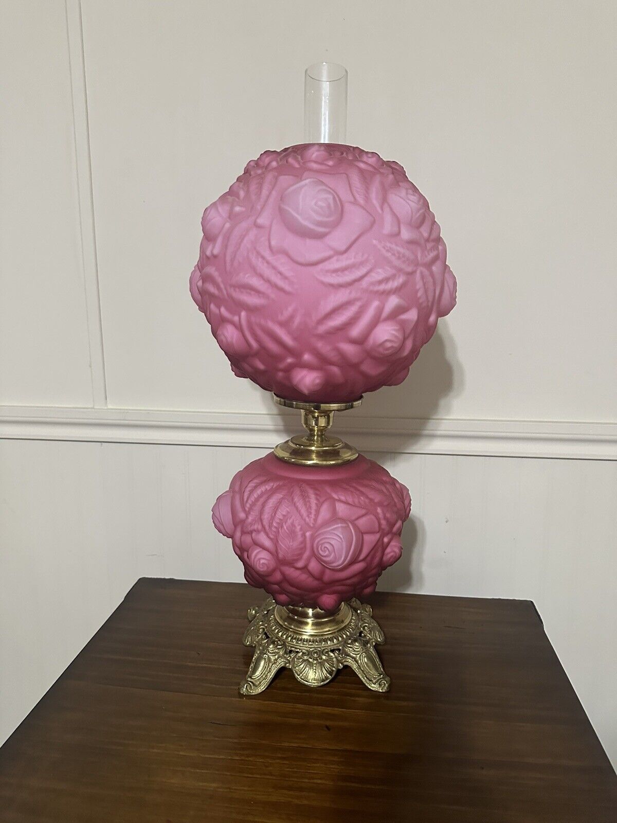 Vintage Fenton Pink Satin Puffy Rose Gone With The Wind Lamp 1950’s Era