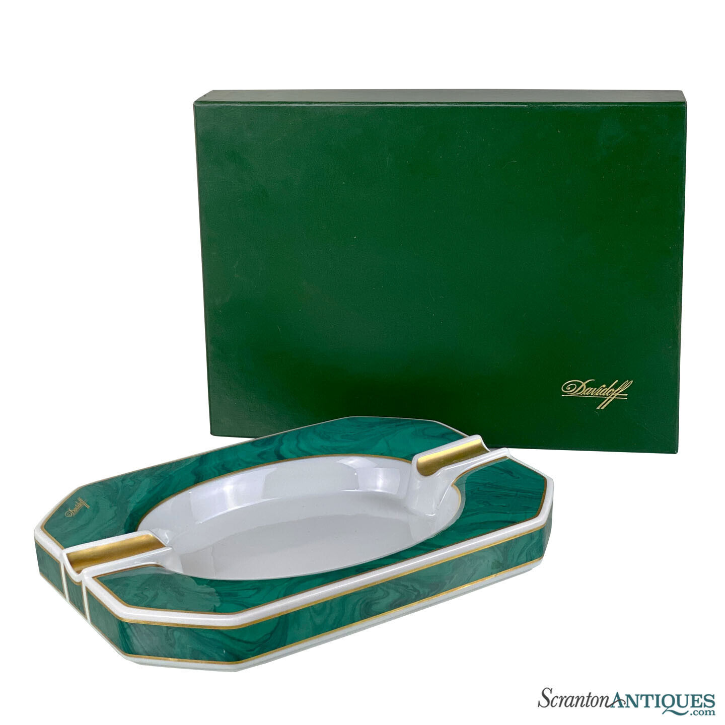 Vintage Davidoff of Geneva Porcelain Green Marbled Cigar Ashtray w/ Box
