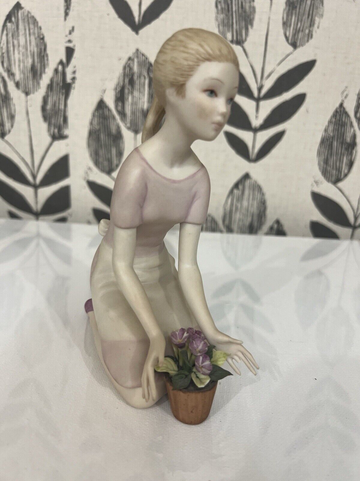 Vintage 1960\'s Cybis Rebecca of Sunnybrook Farm Porcelain Figurine 6.25\