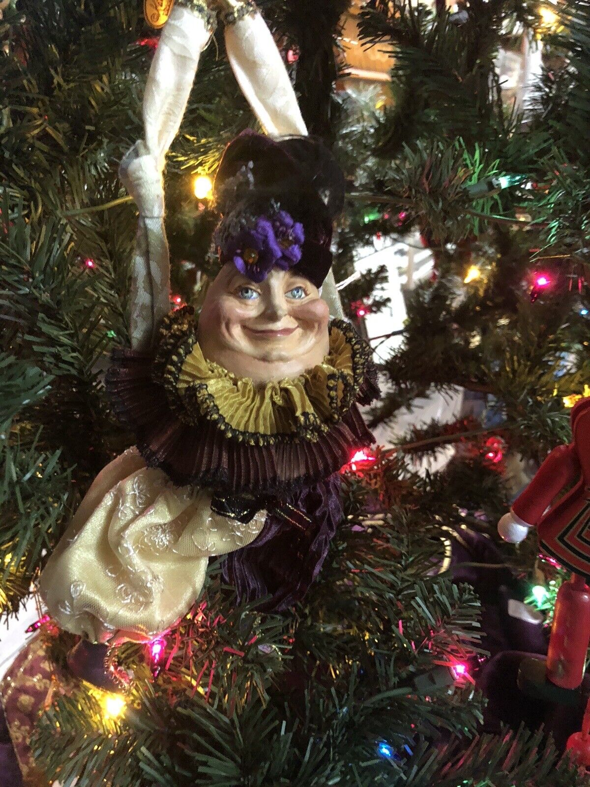 VTG Katherine Collection Humpty Dumpty Christmas Ornaments