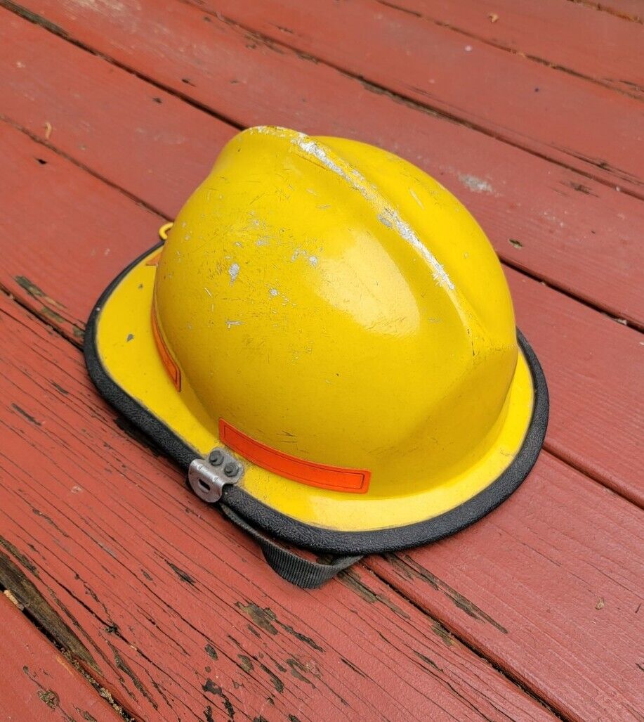 Vintage Cairns & Bros Yellow Fireman's Helmet Fire Dept 