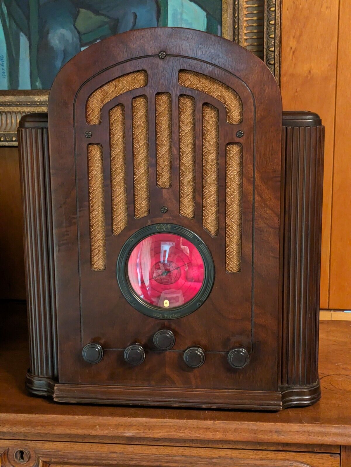 Antique Tube Radio RCA 128 Cathedral Tombstone 1934 Wood Table Working Art Deco 