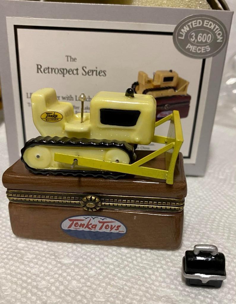 PORCELAIN HINGED BOX Tonka Bulldozer with Lunch Box PHB New in Box NOS