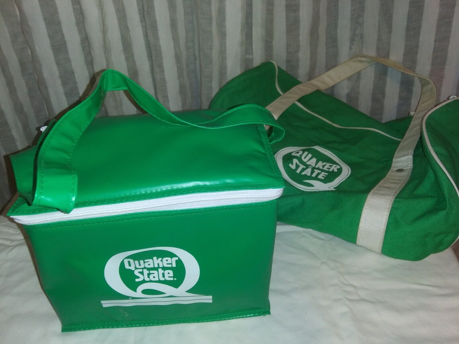 Duffle Bag And Cooler Green QUAKER STATE OIL Advertising Offshore Vintage