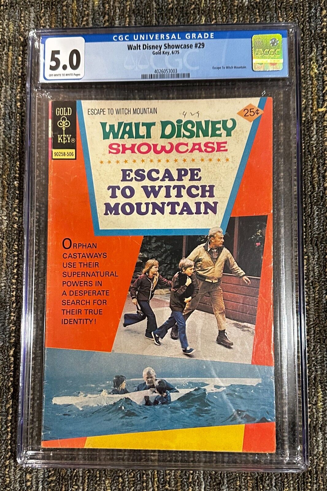 WALT DISNEY SHOWCASE #29 Escape to Witch Mountain Gold Key 1975 CGC GRADED