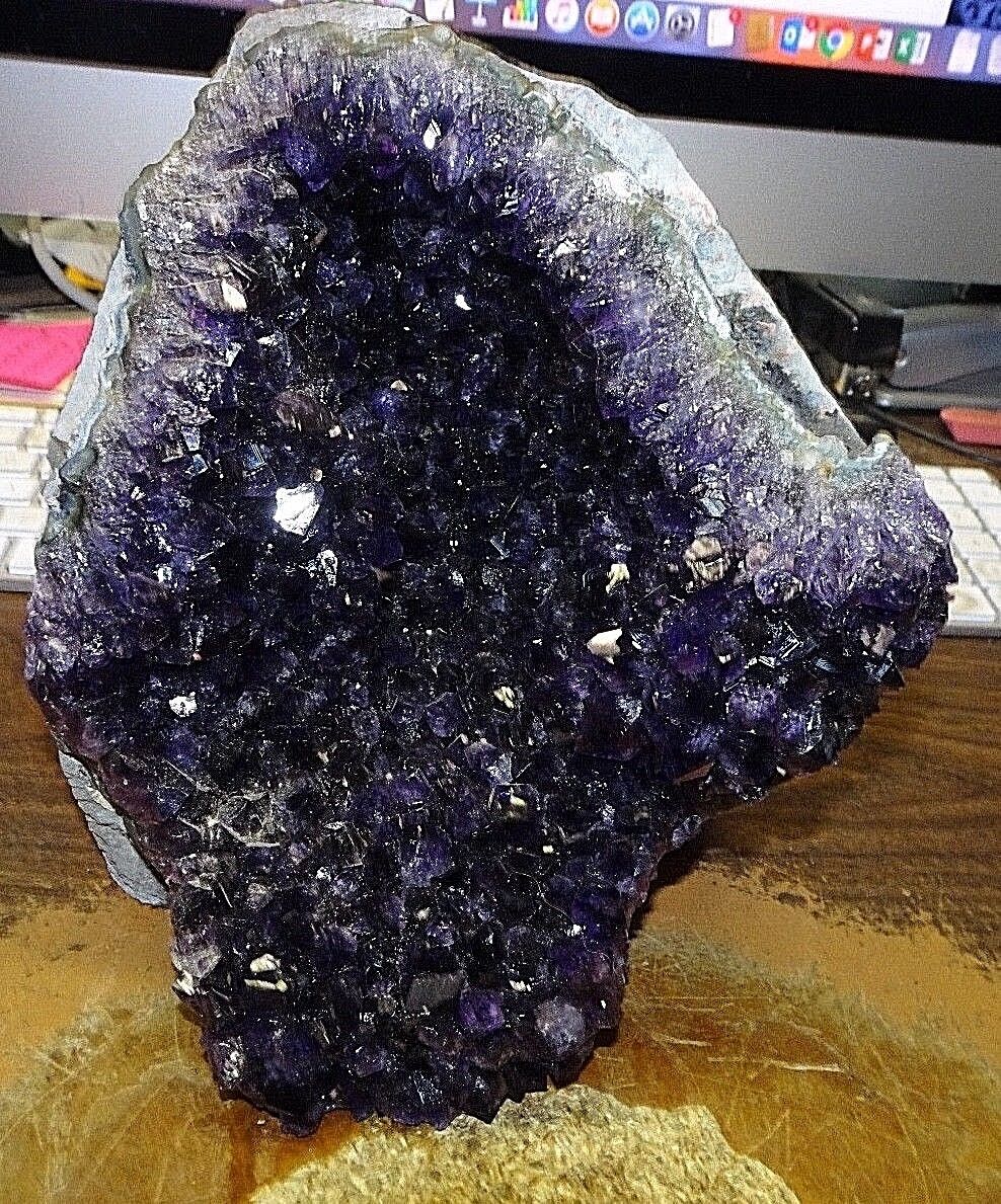 HUGE  AMETHYST CRYSTAL CLUSTER  GEODE CATHEDRAL FROM URUGUAY; 