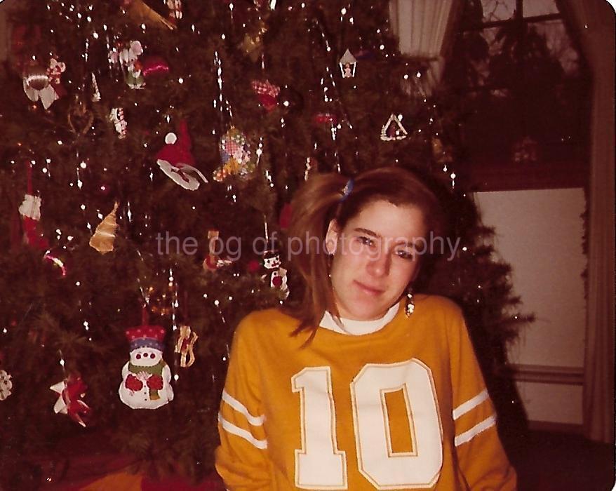 CHRISTMAS GIRL 70\'s 80\'s Tree PRETTY YOUNG WOMAN Found Photograph COLOR 31 43 K