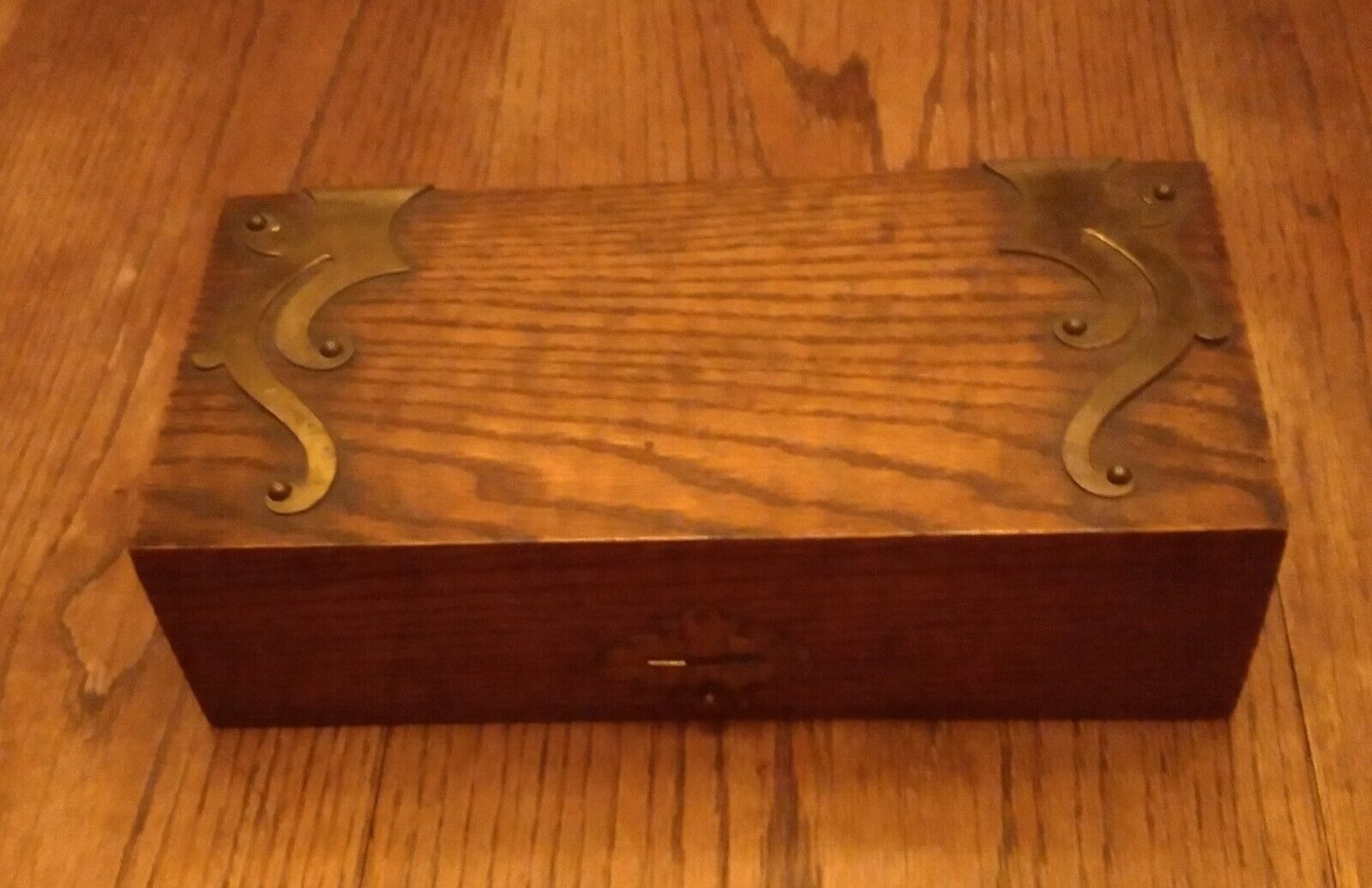 Antique Solid Oak Hinged Lid / Velvet Lined Presentation Box with Brass Hardware