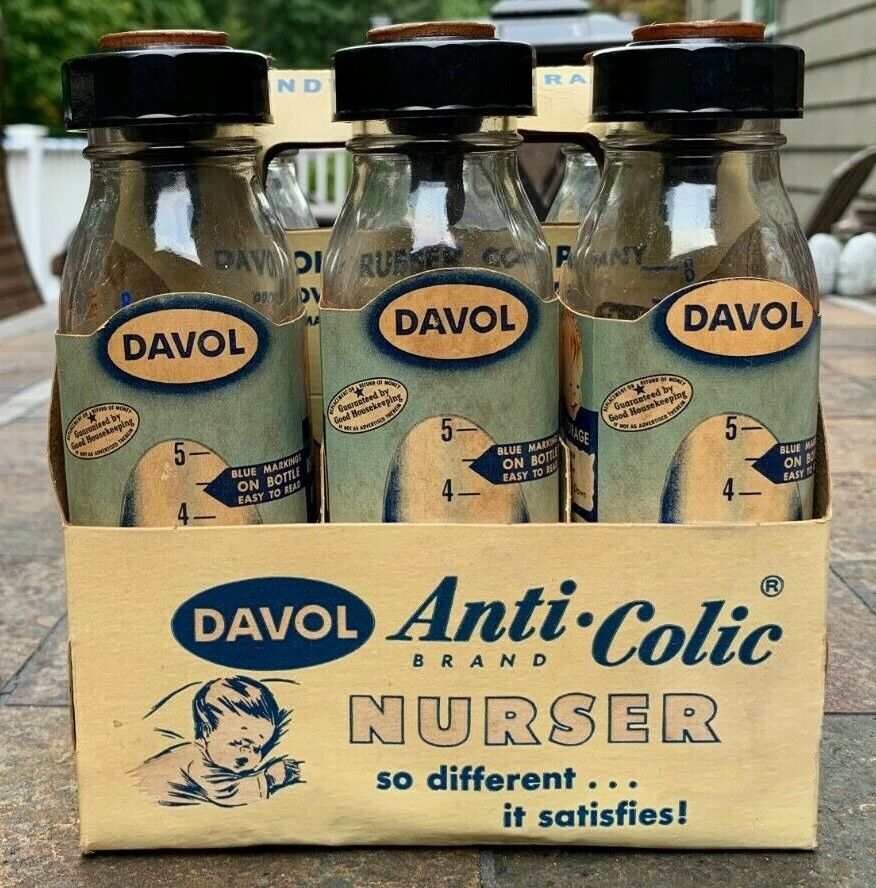 Very Rare 1940\'s Davol Anti-Colic Nurser Six Pack Bottles, Tops, Carrier NOS