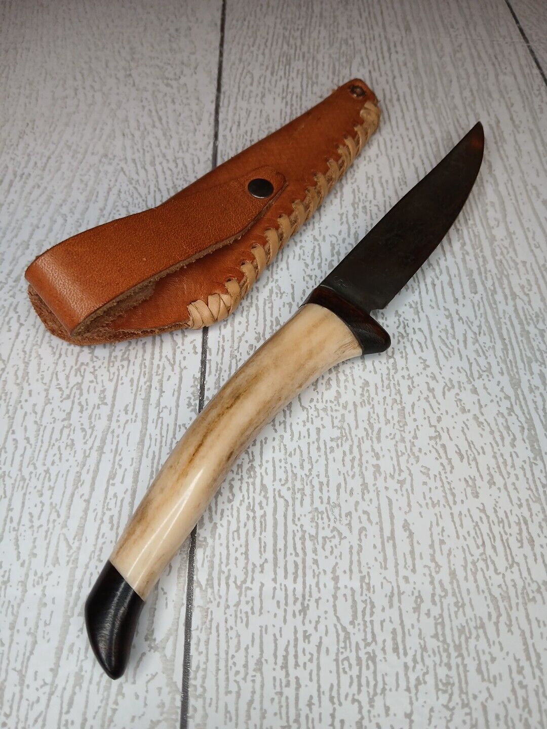 Custom Made DEER ANTLER HANDLE Hunting Knife with Custom Leather Sheath