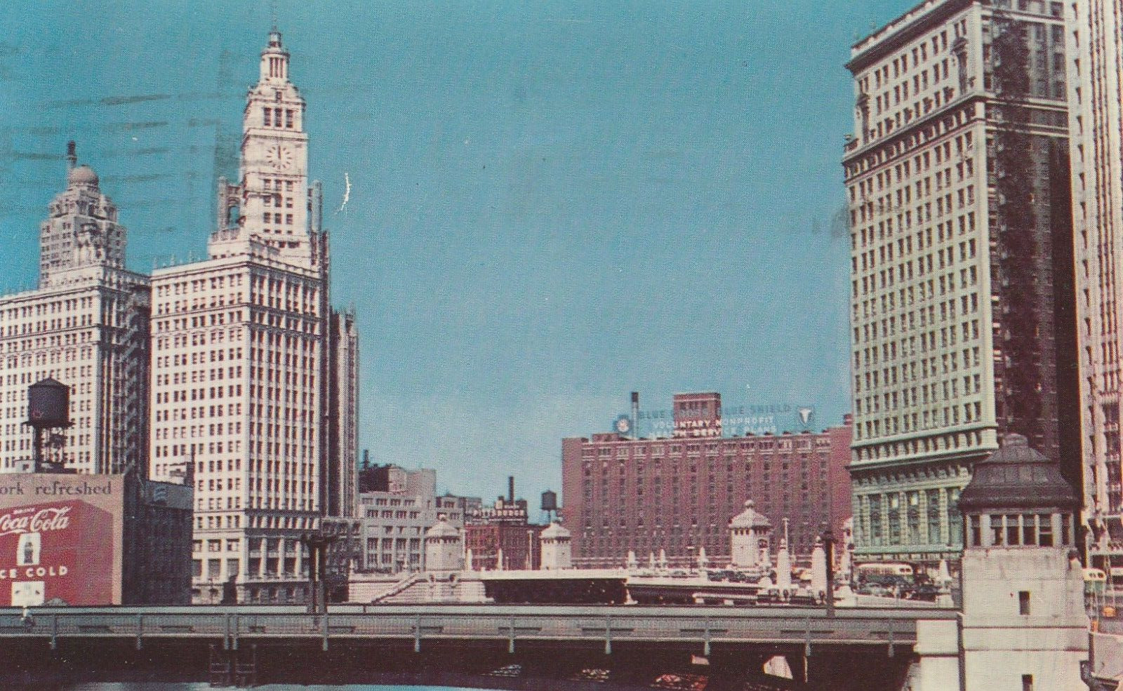 Vintage Postcard The Chicago River Looking East Chicago, Illinois Posted