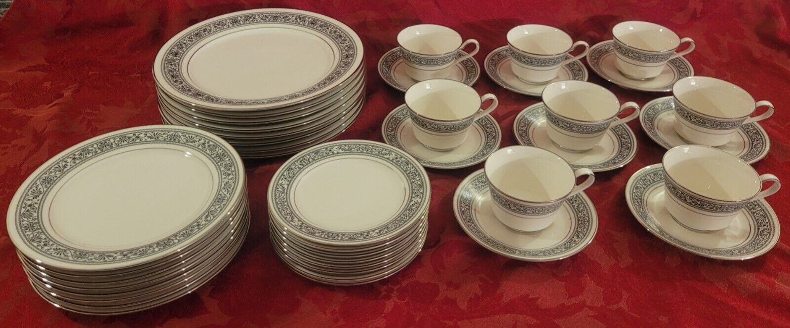 Prelude China by NORITAKE Black & Ivory Dinnerware Wedding MCM - 40 pieces 7570