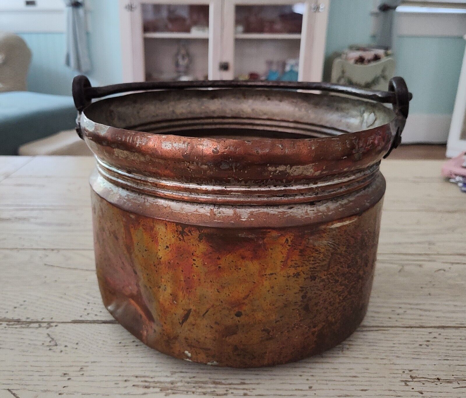 Antique Primitive Dovetail Seam Hammered Copper Pot Cauldron Kettle Crude Forged