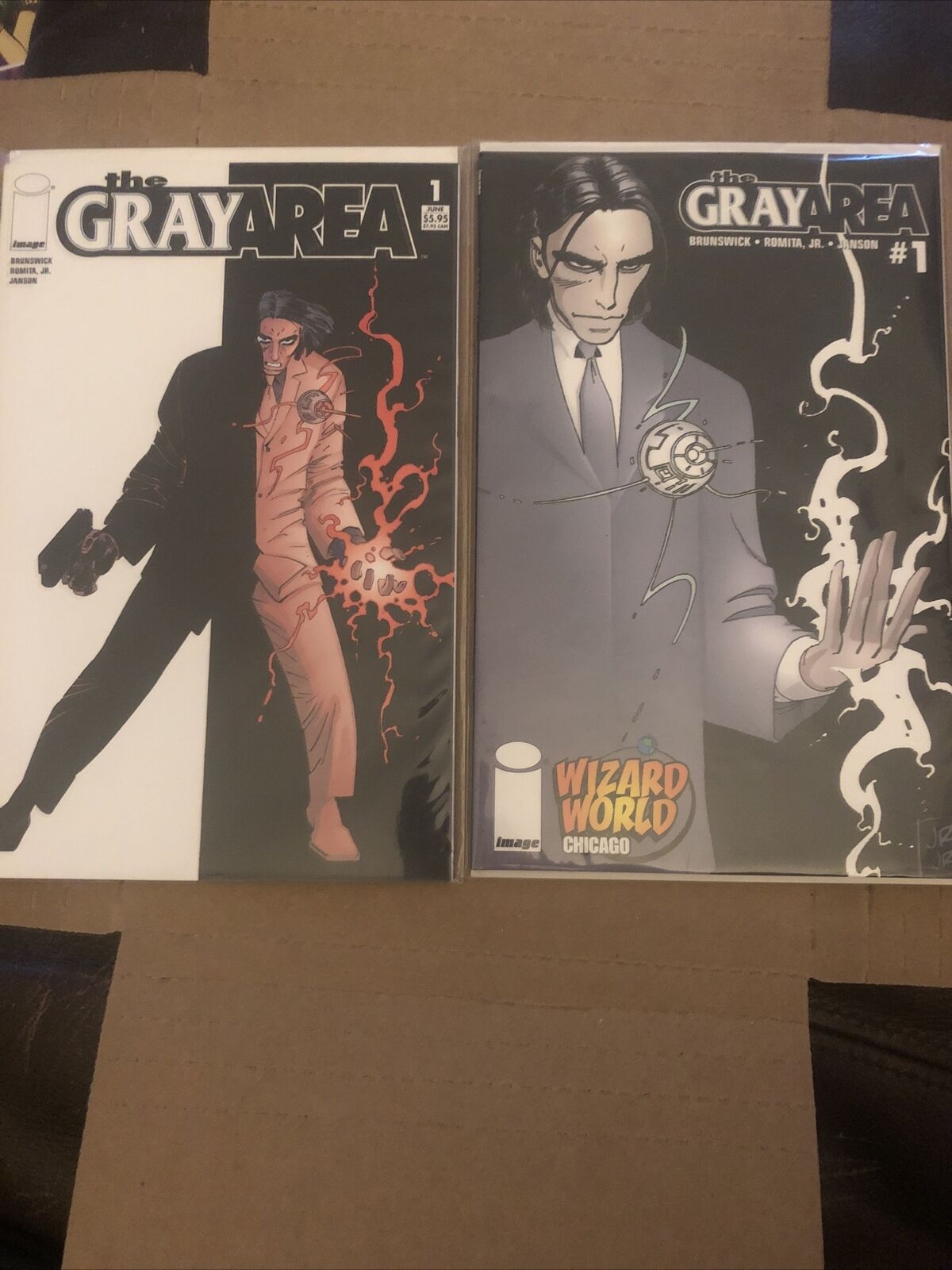 Gray Area 1 and Wizard World Variant NM