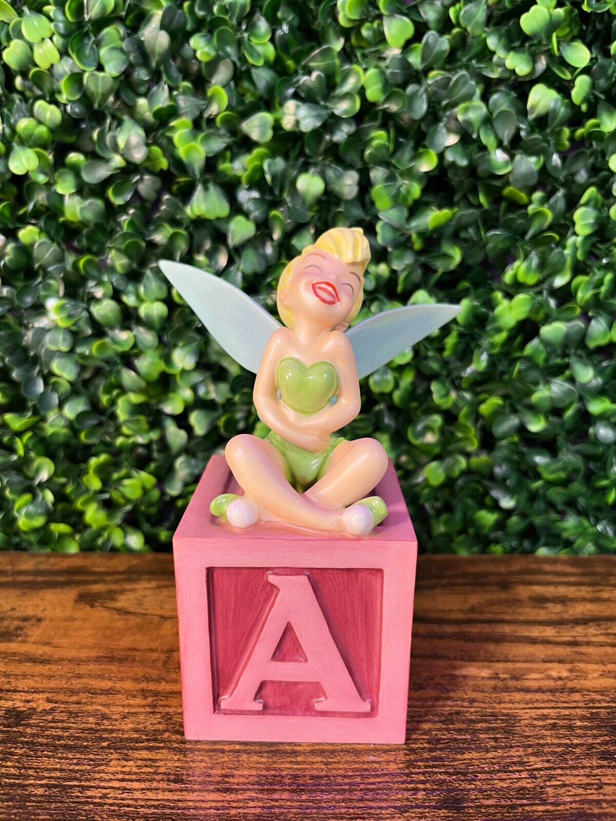 WDCC Tinkerbell A FIREFLY PIXIE AMAZING Ltd Ed  No box or COA