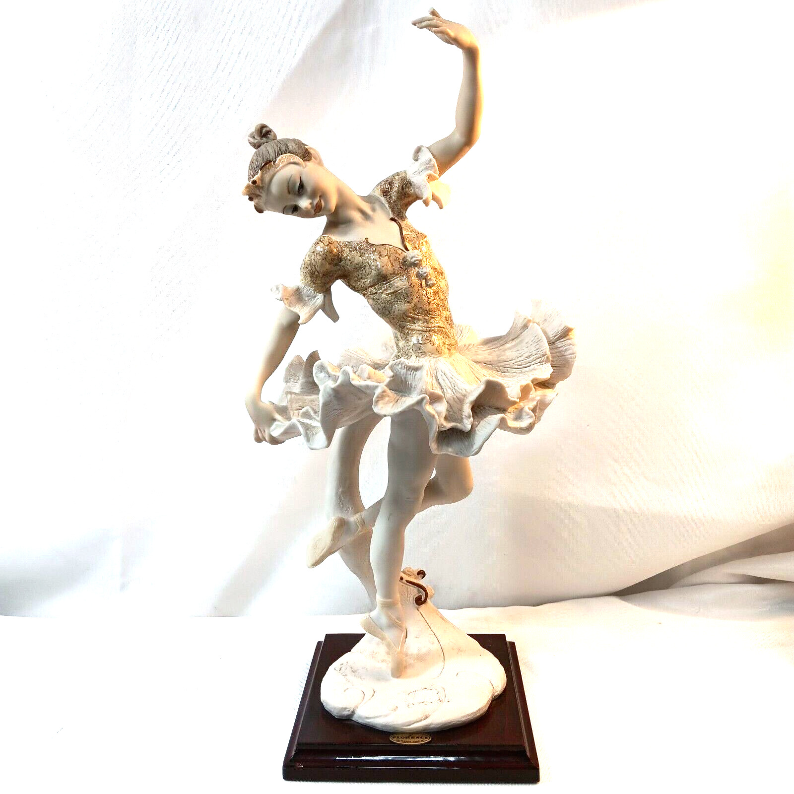 Beautiful Guiseppe Armani Juliette Ballerina Figurine $250 OBO {ch}