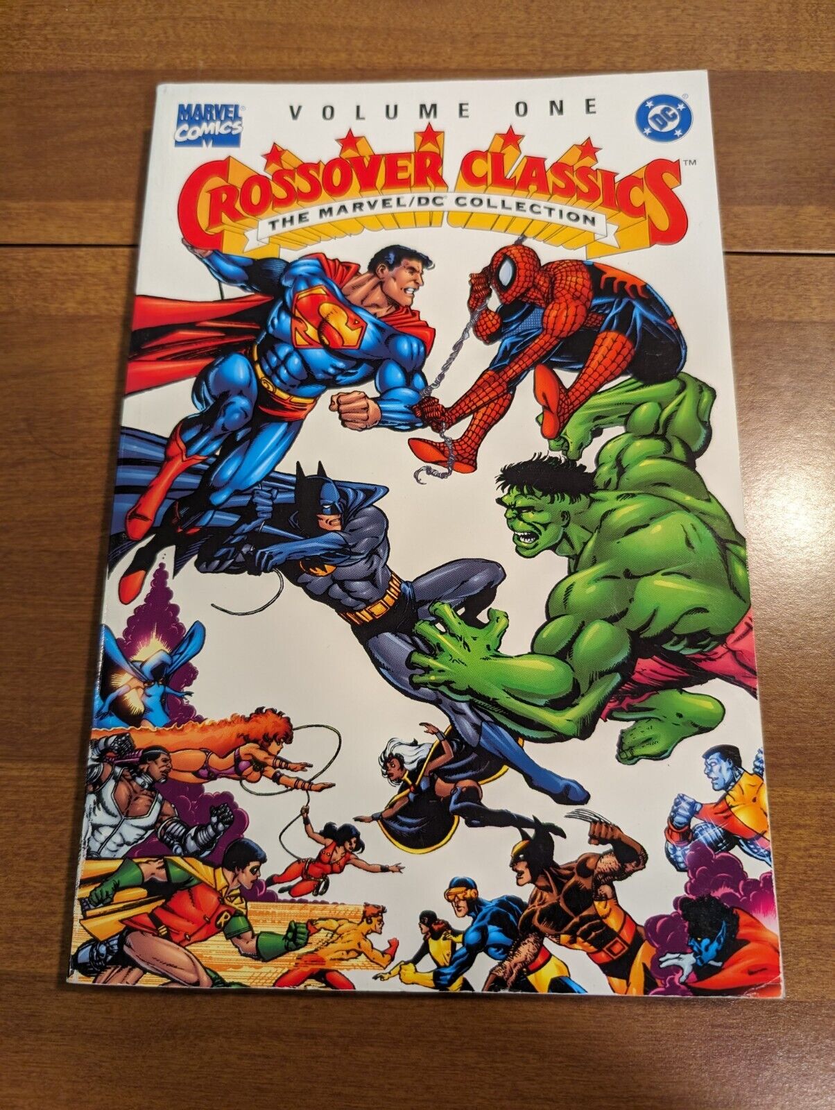 CROSSOVER CLASSICS 1 MARVEL/DC COLLECTION SC MAKE OFFER MUST PAY RENT