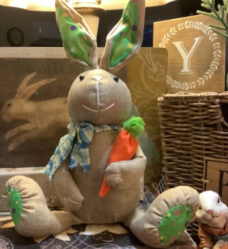 Burlap Bunny/Rabbit 🐇~w/Carrot 🥕Large 20”L~Farmhouse/Cottage~Easter/Spring~🐇~
